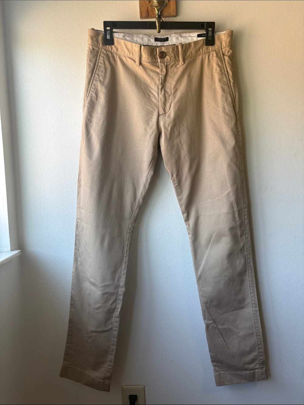 J. Crew Men’s Slim Tan Pants Size 30/32